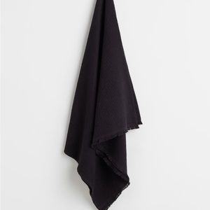 H&M Waffled bath towel (Priced for 2)